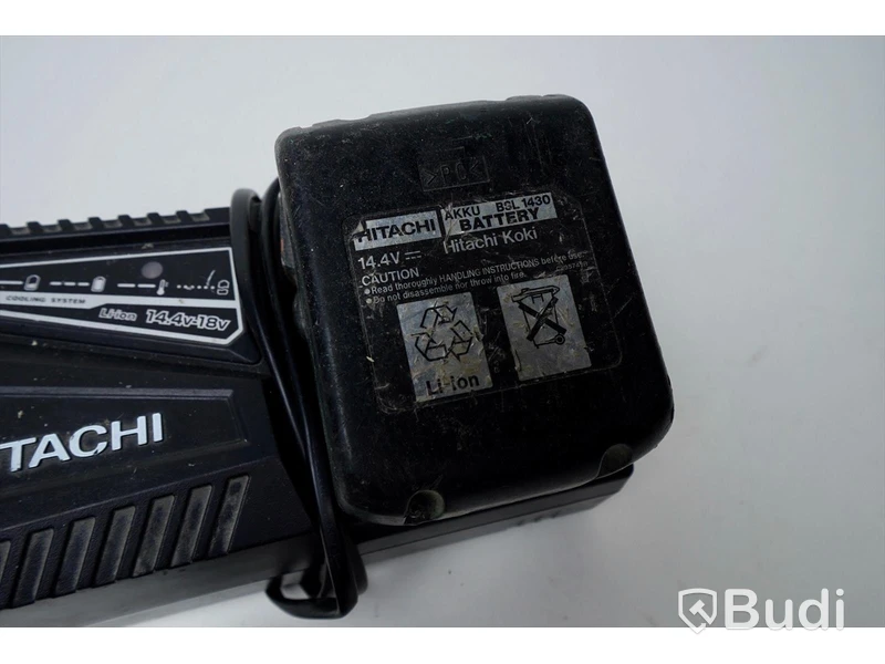 Hitachi borrmaskin